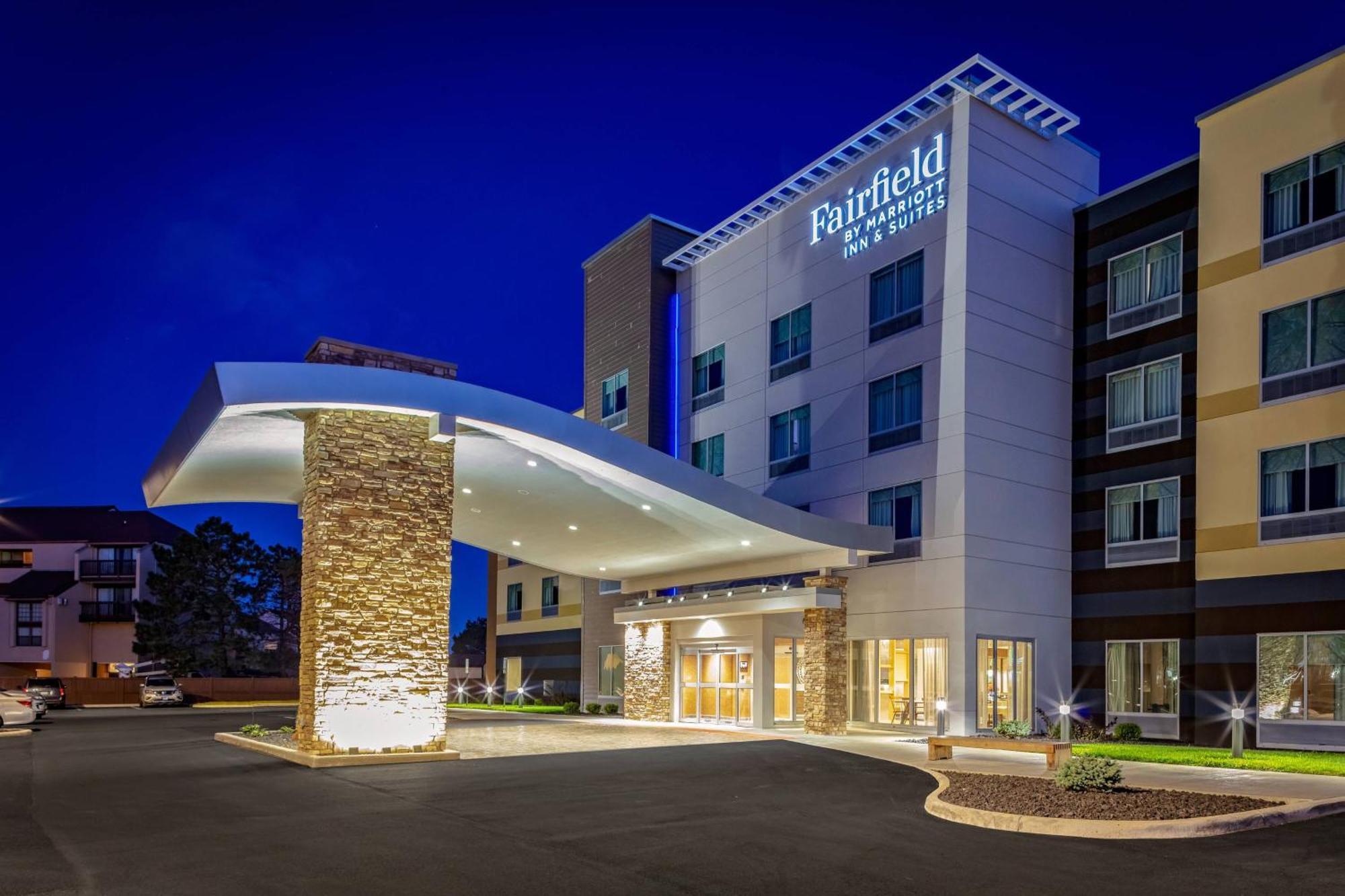 Fairfield By Marriott Port Clinton Waterfront Hotel Екстериор снимка