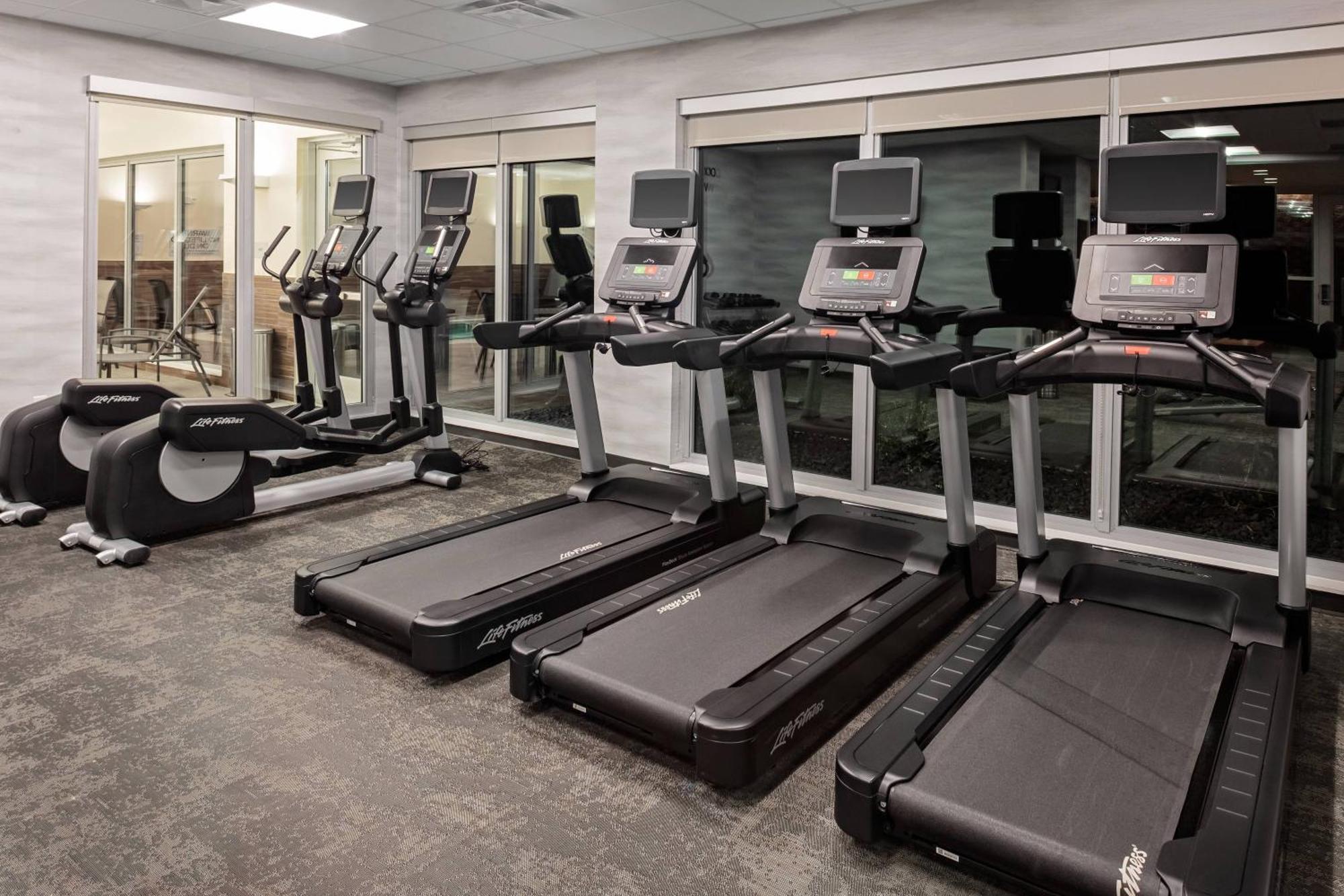 Fairfield By Marriott Port Clinton Waterfront Hotel Екстериор снимка