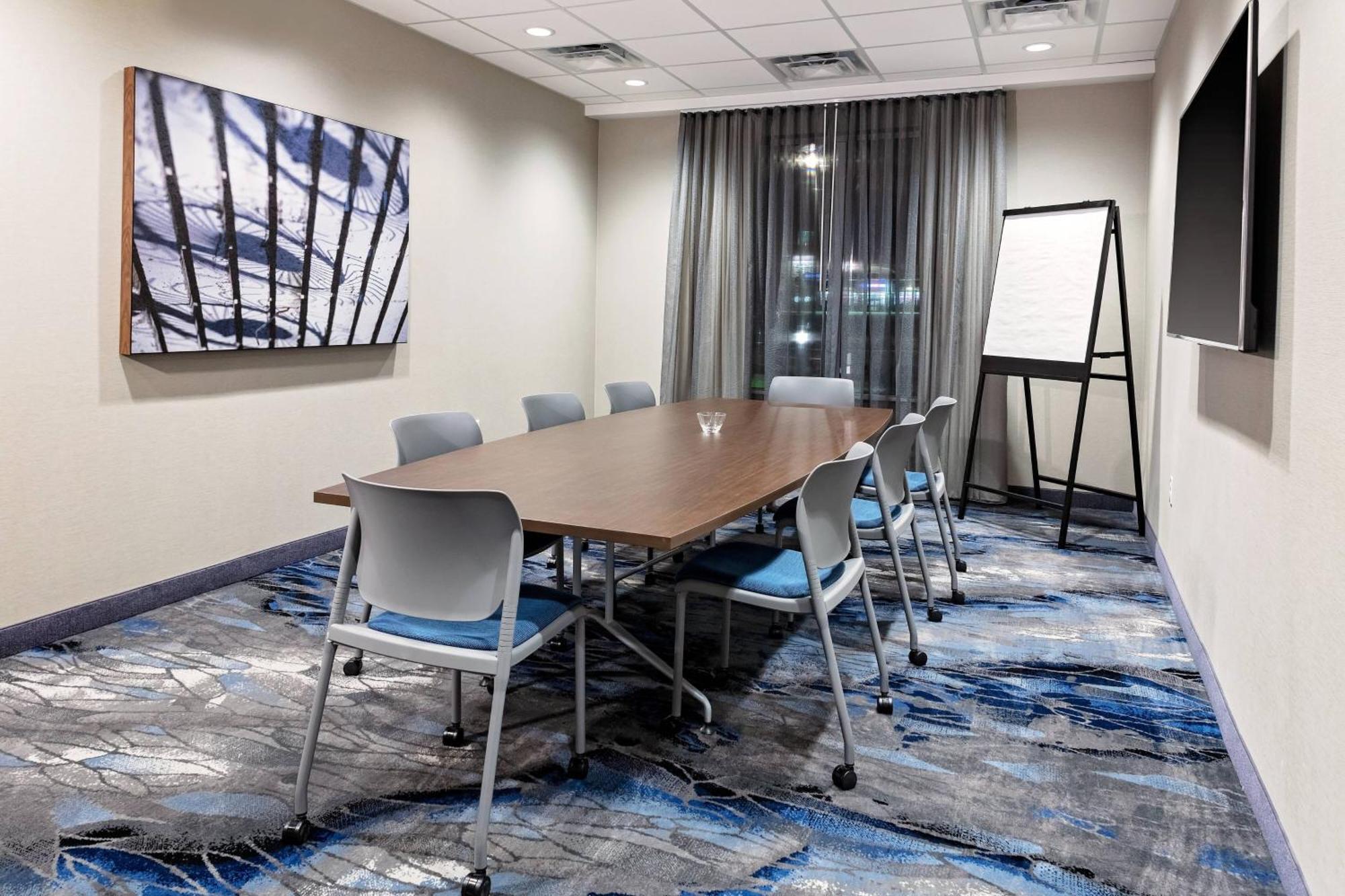 Fairfield By Marriott Port Clinton Waterfront Hotel Екстериор снимка