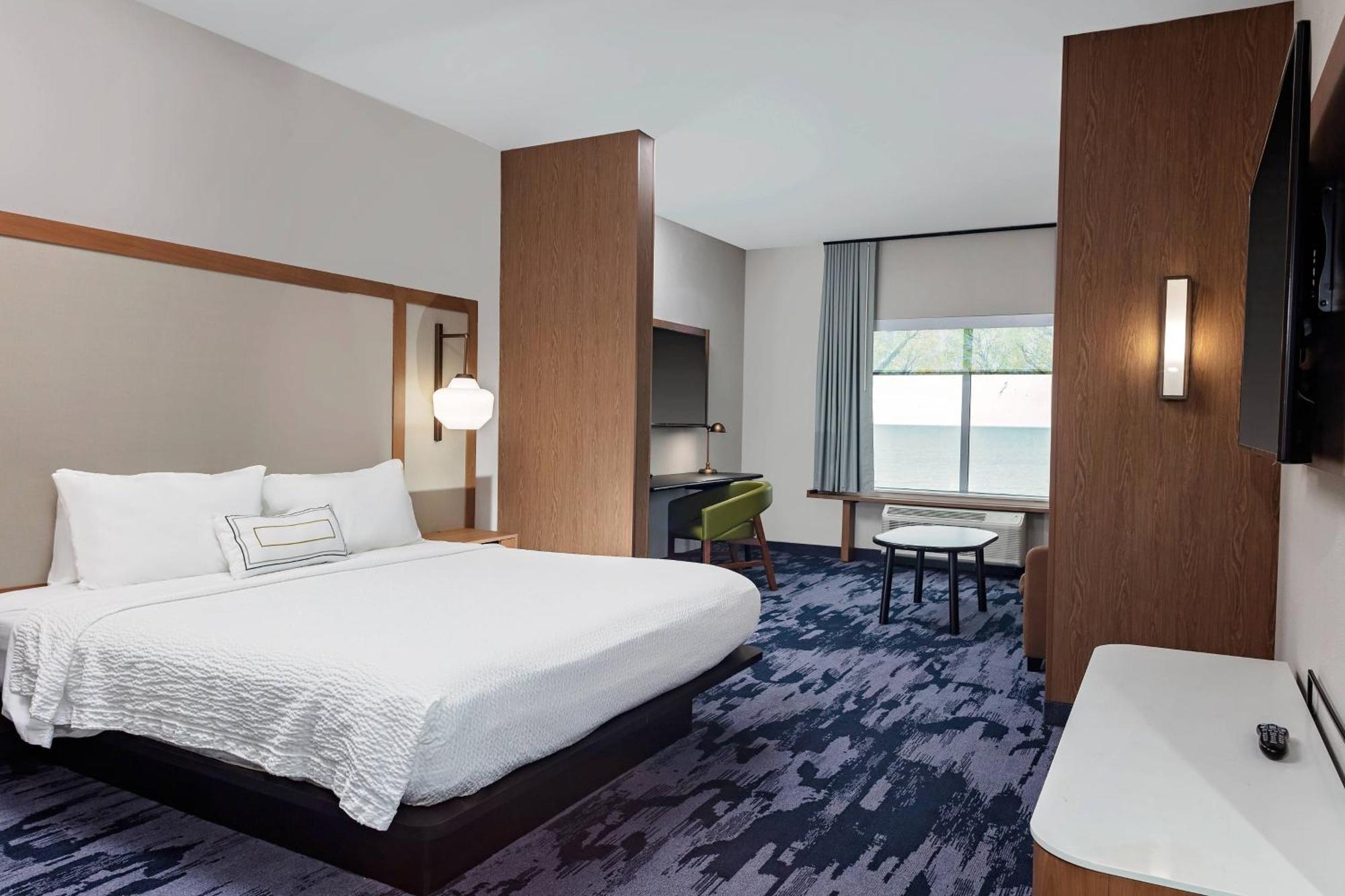 Fairfield By Marriott Port Clinton Waterfront Hotel Екстериор снимка